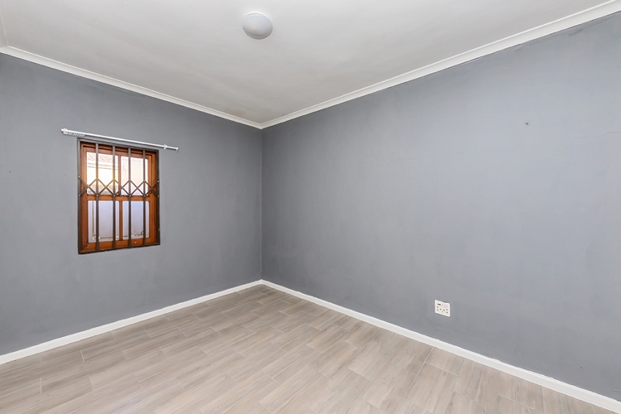 2 Bedroom Property for Sale in Claremont Western Cape